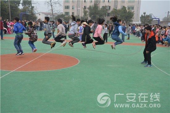 ���ͳ�����ѧ��չ�����˶� �ҽ�������������������ͼ��