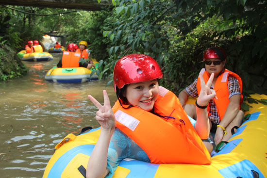 �����Ư��