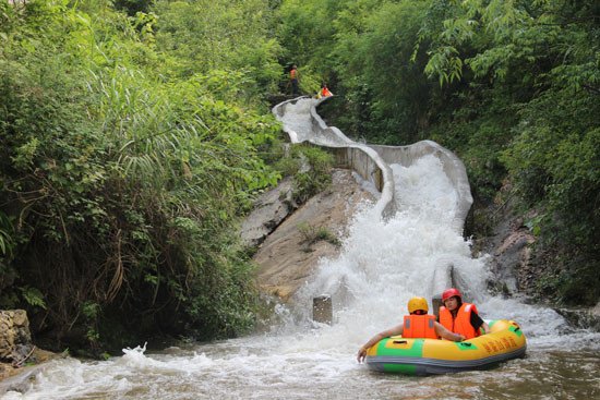 �����Ư��