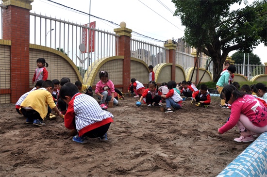 ��ֲ԰��ɳ��