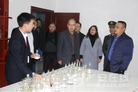 �������س�̷�ƴ��Ӽ�鴺��ǰʳƷ��ȫ����