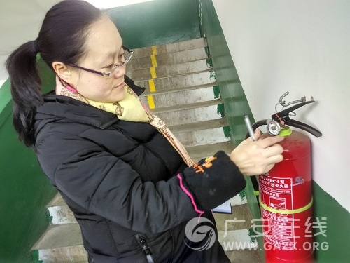 梭罗小学校深入开展开学隐患排查工作(图)