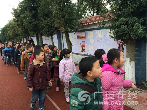 ��ʤ������ѧУ�����շ���أ�ͼ��