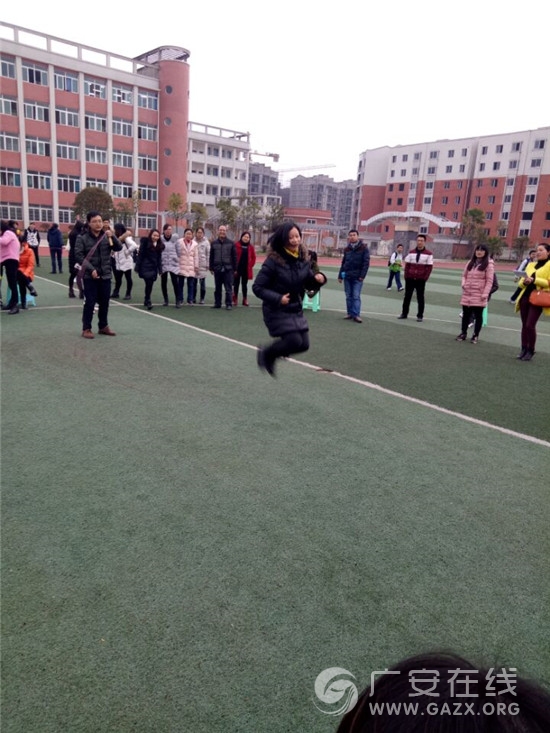 岳池县东湖学校开展庆祝“三八”妇女节活动(图)