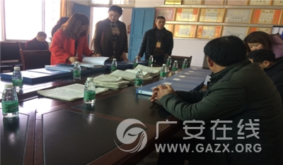 ��ʤ����ѧУӭ�����쵼�շ��������