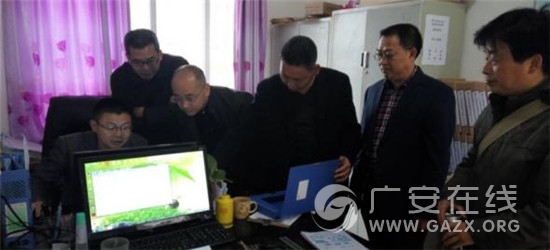 ��������Сѧ���������쵼��У���ָ�����ⷢչ������ͼ��