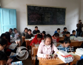 ��ʤ�ؽ��ѧУ��չ��˲����ν���