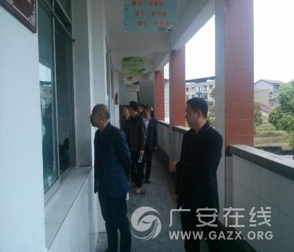 武胜县街子初中到白羊小学参观学习校园文化建设(图)