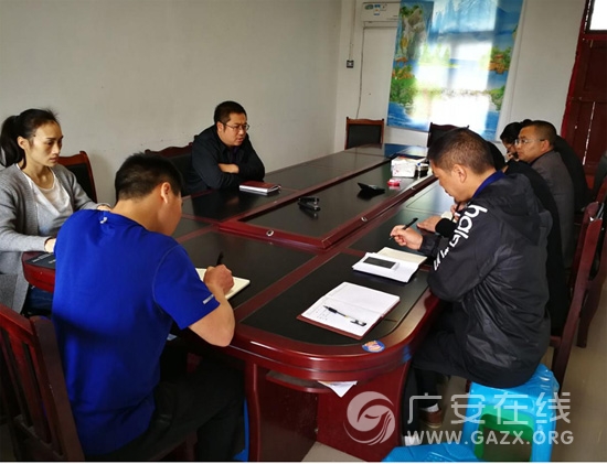 广安经开区党工委委员、纪工委书记刘涛深入护安开展谈心谈话活动(图)