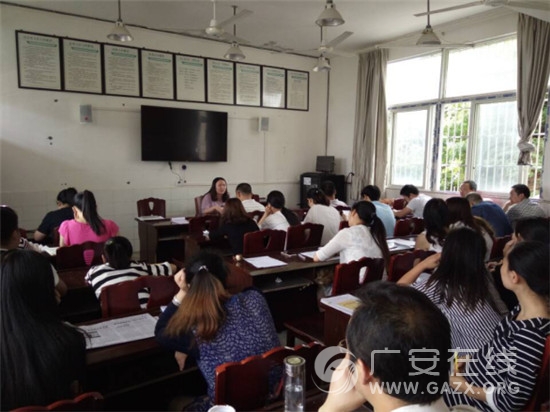 �»����µĽ�ʦרҵ�ɳ�����֣ɽСѧУ����ѵ