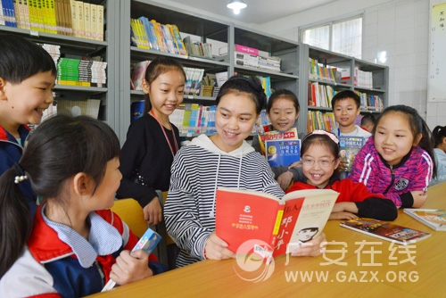 ���Сѧ��������У԰����������Ķ���ͼ��