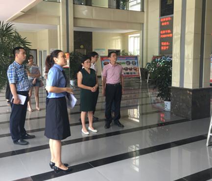 �����ؼ��Ժ�м������ɽ����ء�ʾ���㴴��������ջ������ͼ��