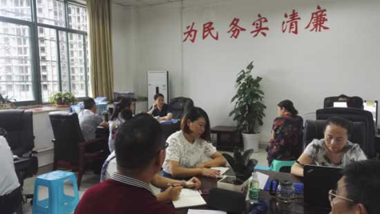 ǰ���������֡��ľٴ롱��ʵ�������칤����ͼ��