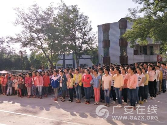 �����س���СѧУ����2017���＾��ѧ����ͼ��